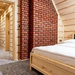 シャレー Bajka Chateau *